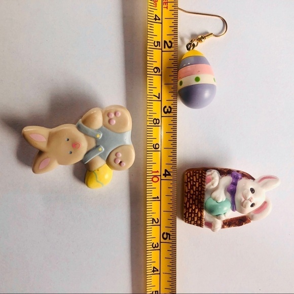 Spring Easter Jewelry Bundle Three Bunny Pins and Painted Egg Earrings Pastel - Picture 14 of 15
